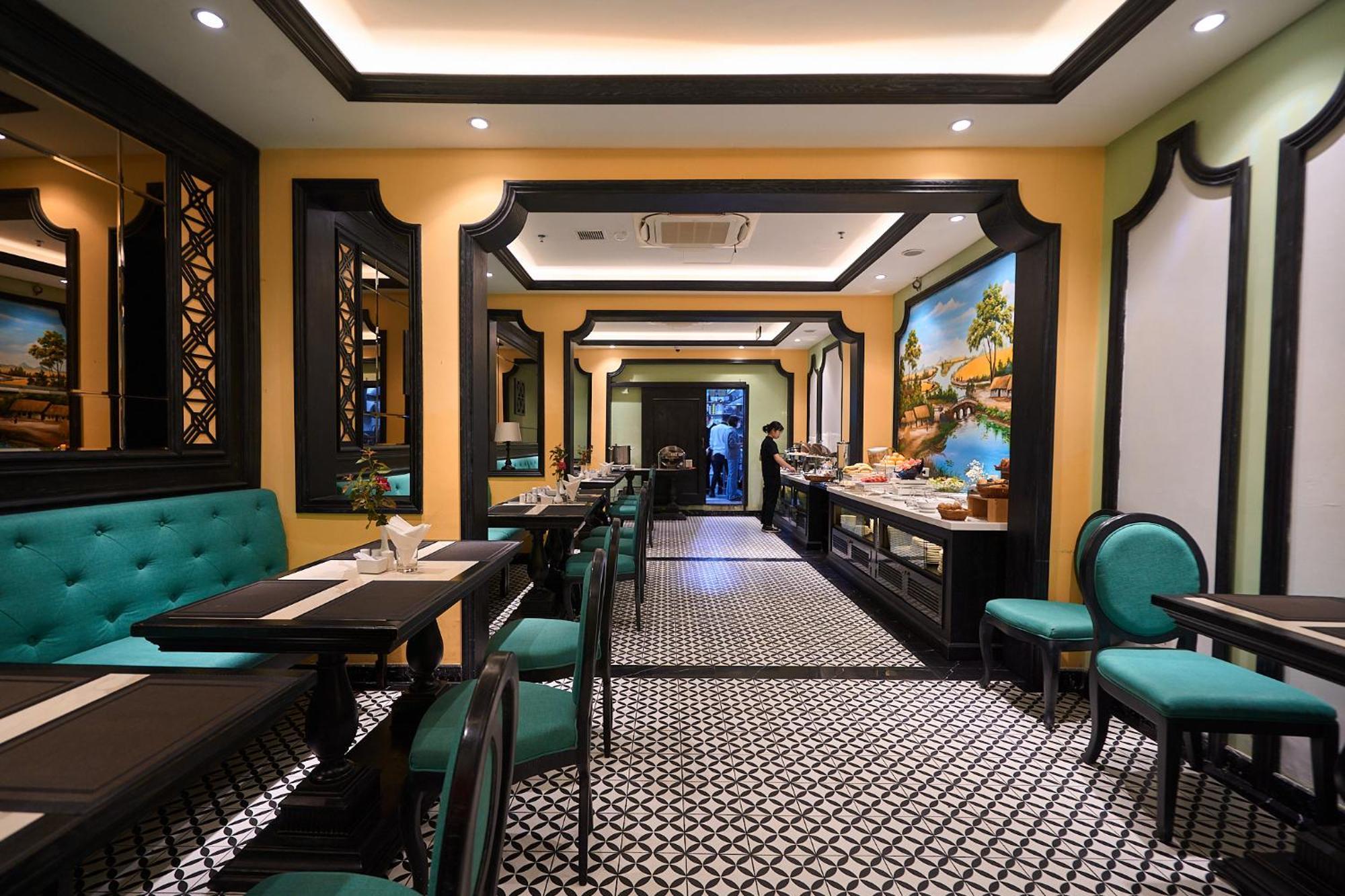 Mina Hotel And Spa Ханой Екстериор снимка