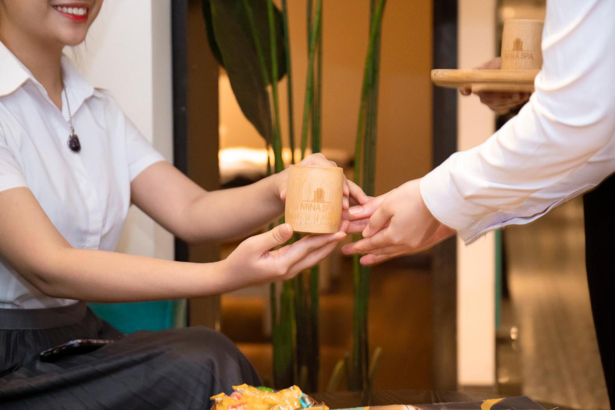 Mina Hotel And Spa Ханой Екстериор снимка